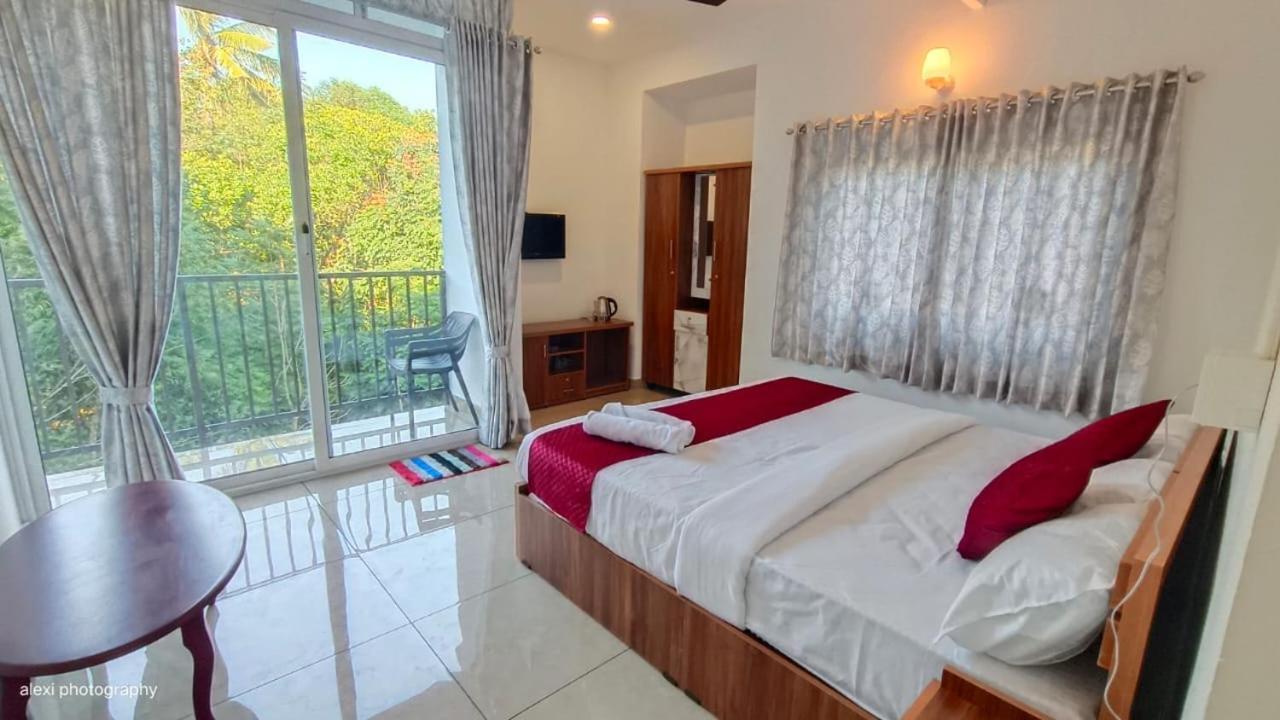 The Cloud Mountain Tourist Villa Vagamon Exterior photo